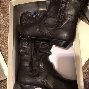 New: Ladies Brown Boots